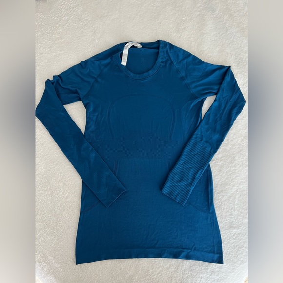 LULULEMON SWIFTLY TECH SIZE 8 - Picture 1 of 1